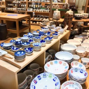 上平町｜約２万点もの陶磁器アイテムがズラリ展示販売｜陶磁器直売所・ちゃわん屋みずなみ 様