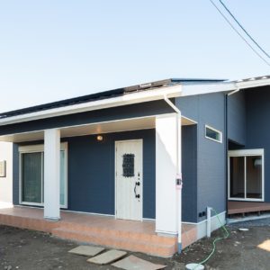 多治見市池田町 コの字型の屋根付き中庭とロフトのある平屋住宅 施工実例を追加致しました